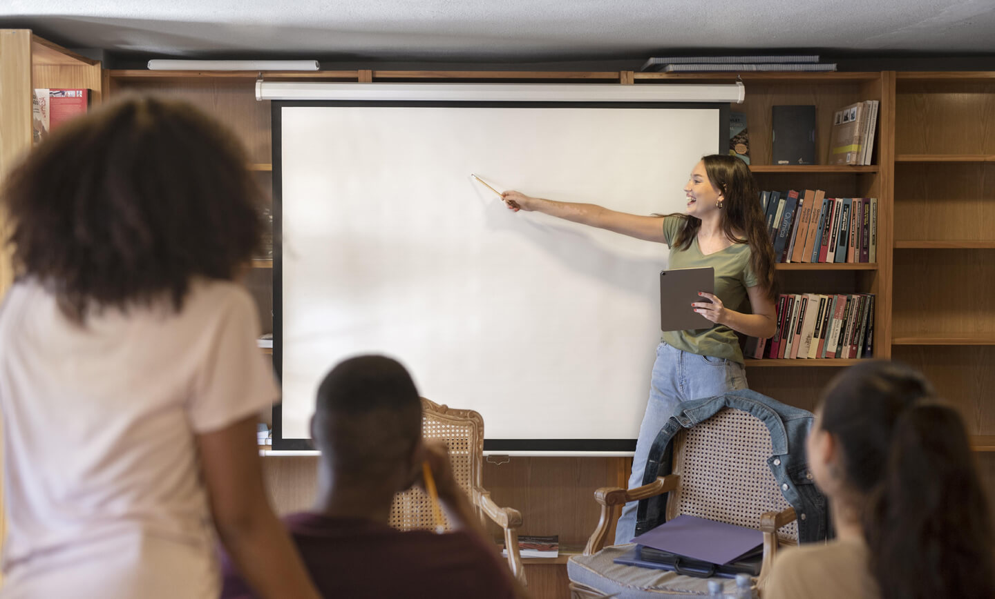 Customized Projector Screen For Enhance Learning